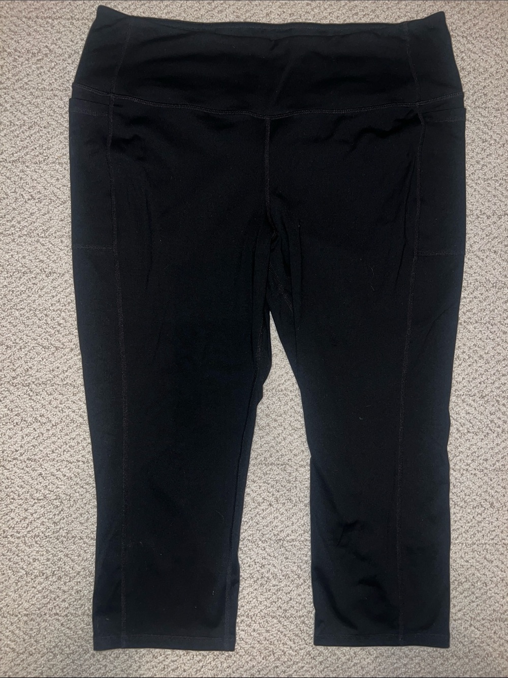 Torrid Active Black Capri Workout Leggings
